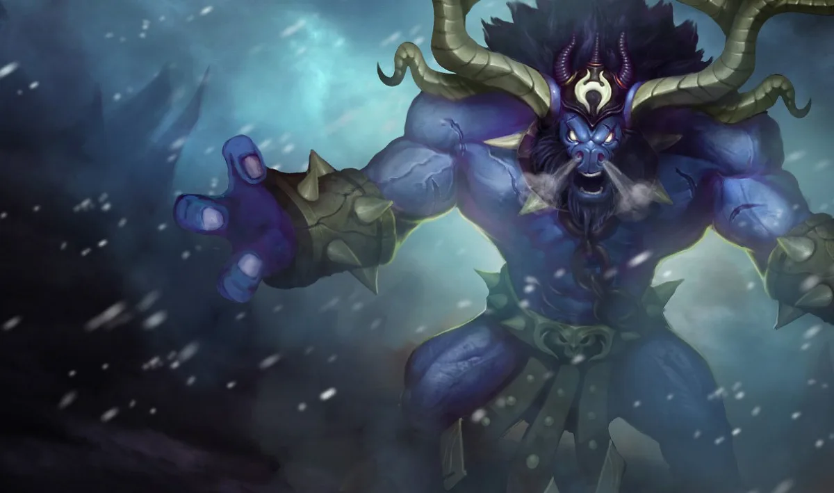 Unchained Alistar spreads his arms beneath long gold horns, wearing spiked bracers over blue-purple fur against a snowy backdrop.